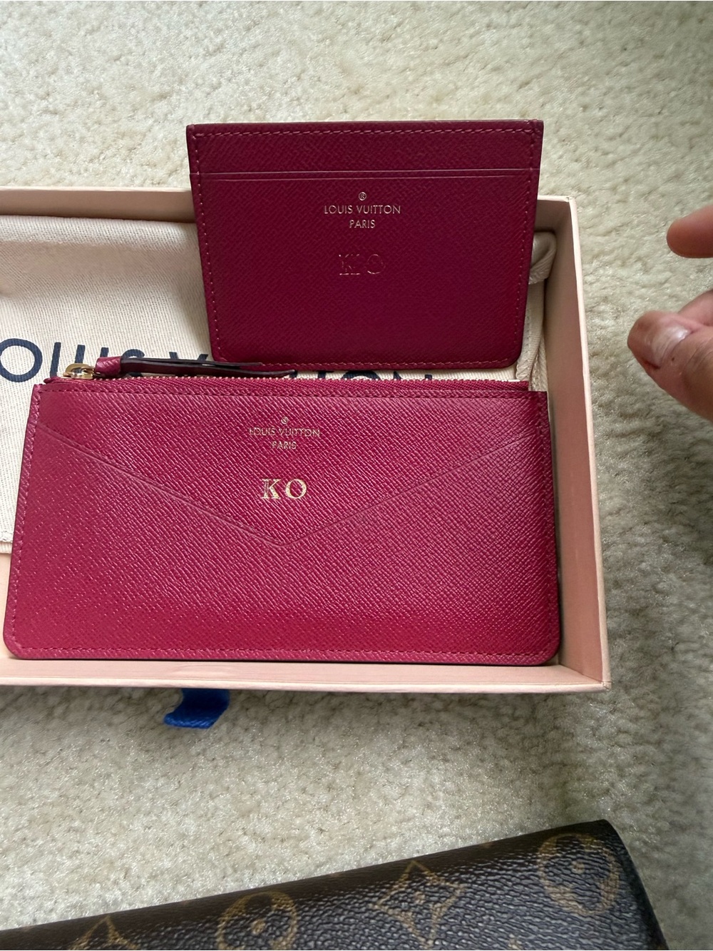 Louis Vuitton Monogram Canvas Sarah Wallet - Picture 3 of 5